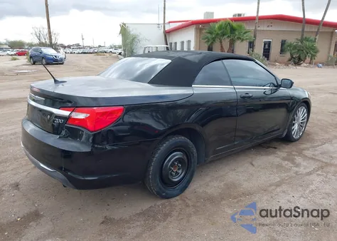 2013 Chrysler 200 Touring z USA, uszkodzony, nr VIN 1C3BCBEBXDN511931